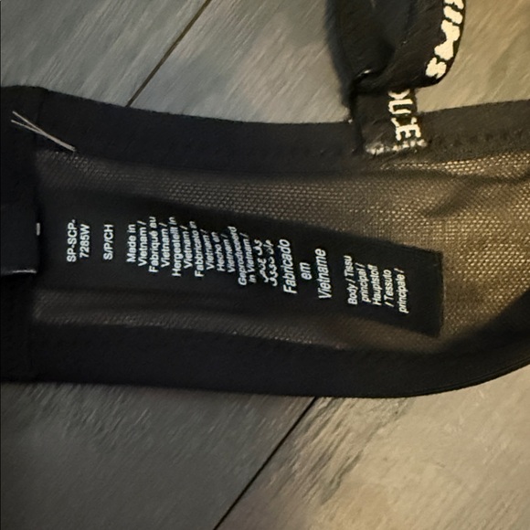 SKIMS Leopard Print Bra - Picture 3 of 3